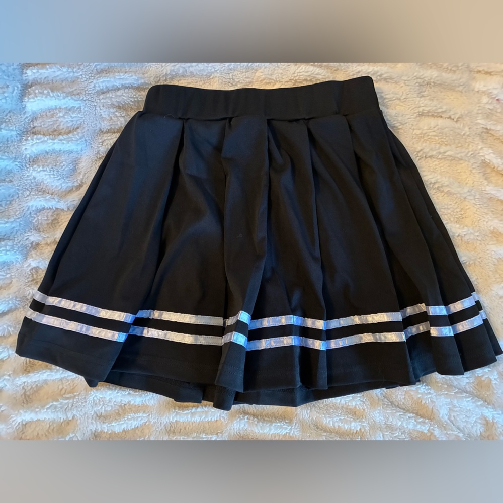 Black AVIDLOVE Brand Mini Skirt with Silver Stripes Size Small